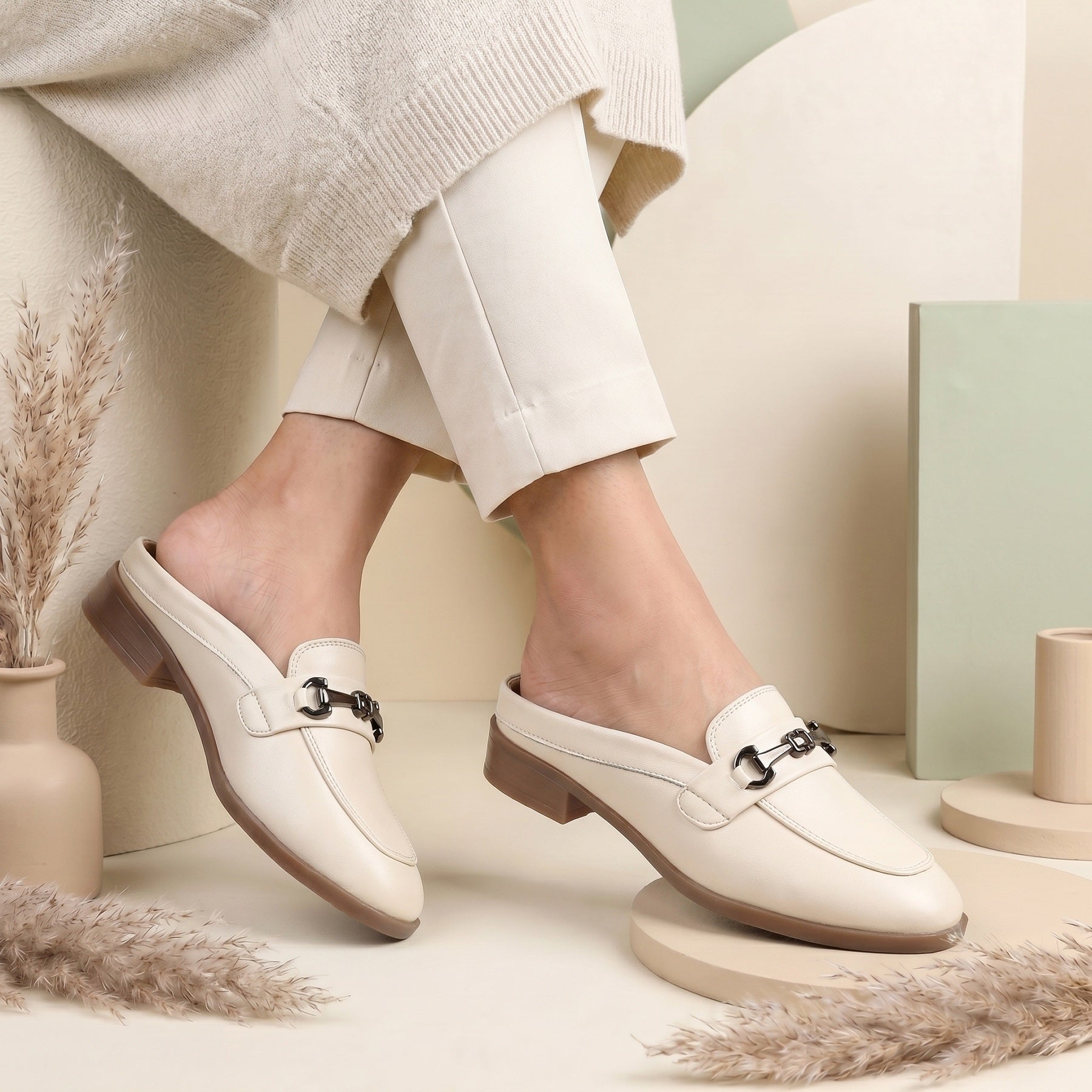 Marco Bellorri Luxury Slip-On Mule Loafers with Elegant Horsebit Accent