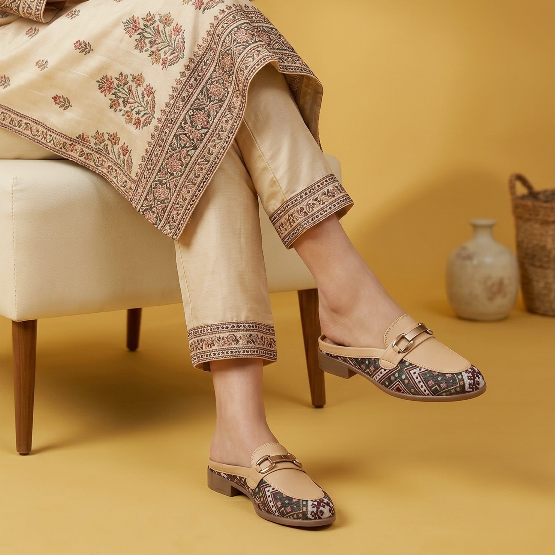 Marco Bellorri Womens Casual Luxury Backless Loafers with Woven Textile Detailing