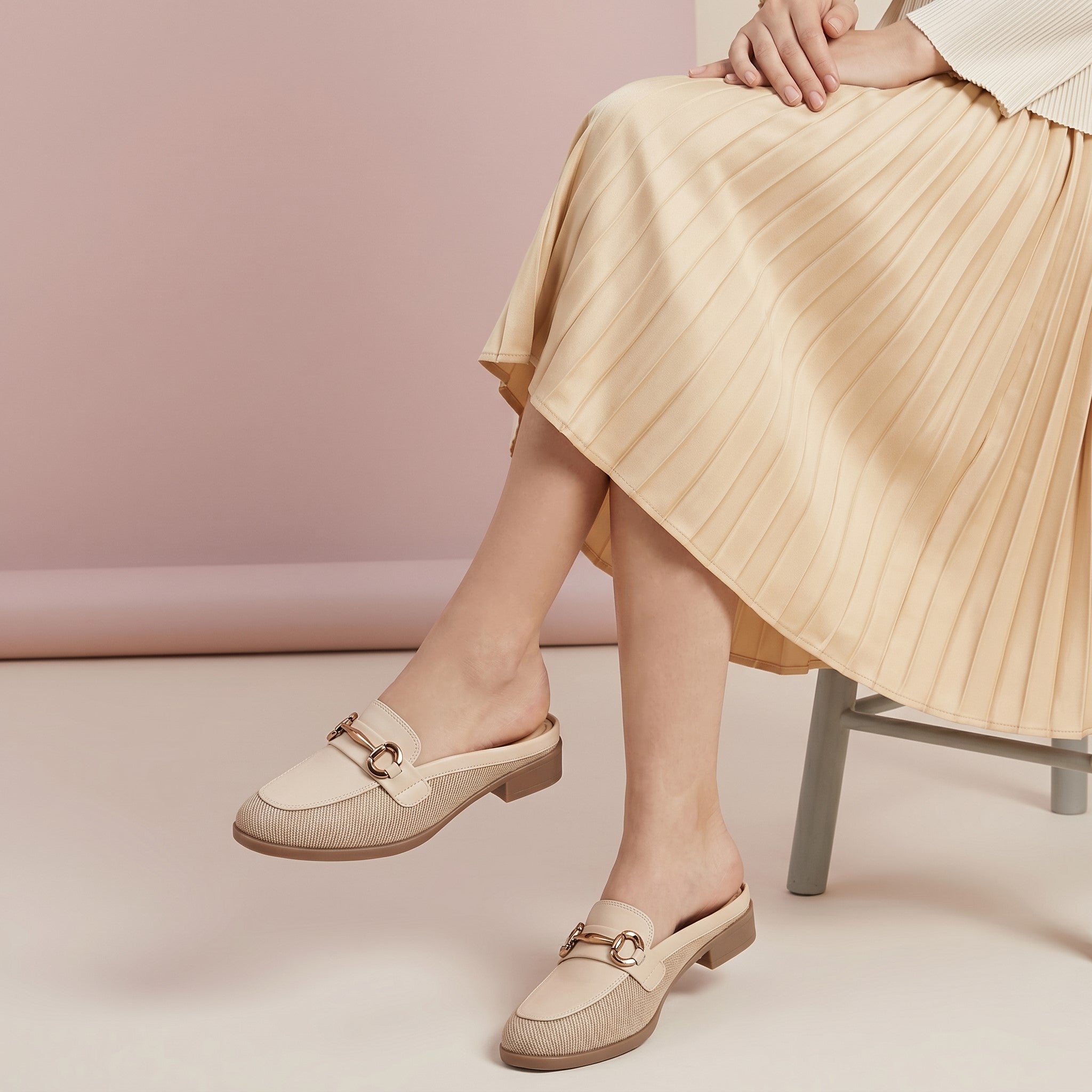 Marco Bellorri Premium Woven Mule Loafers with Sophisticated Slip On Design