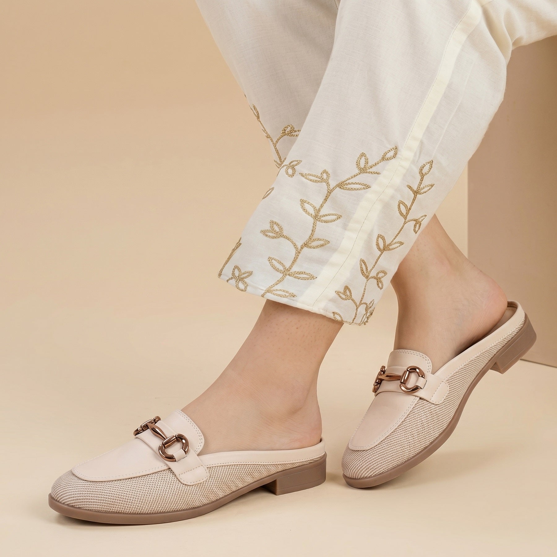 Marco Bellorri Premium Woven Mule Loafers with Sophisticated Slip On Design
